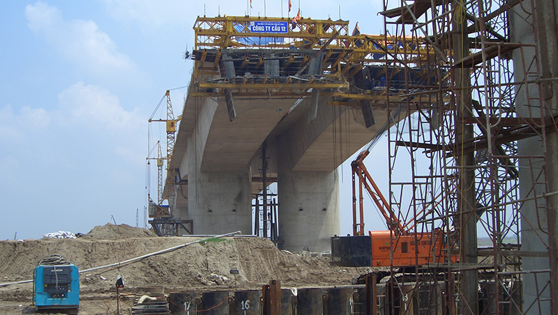 Red River Bridge (Thanh Tri Bridge) Construction Project
